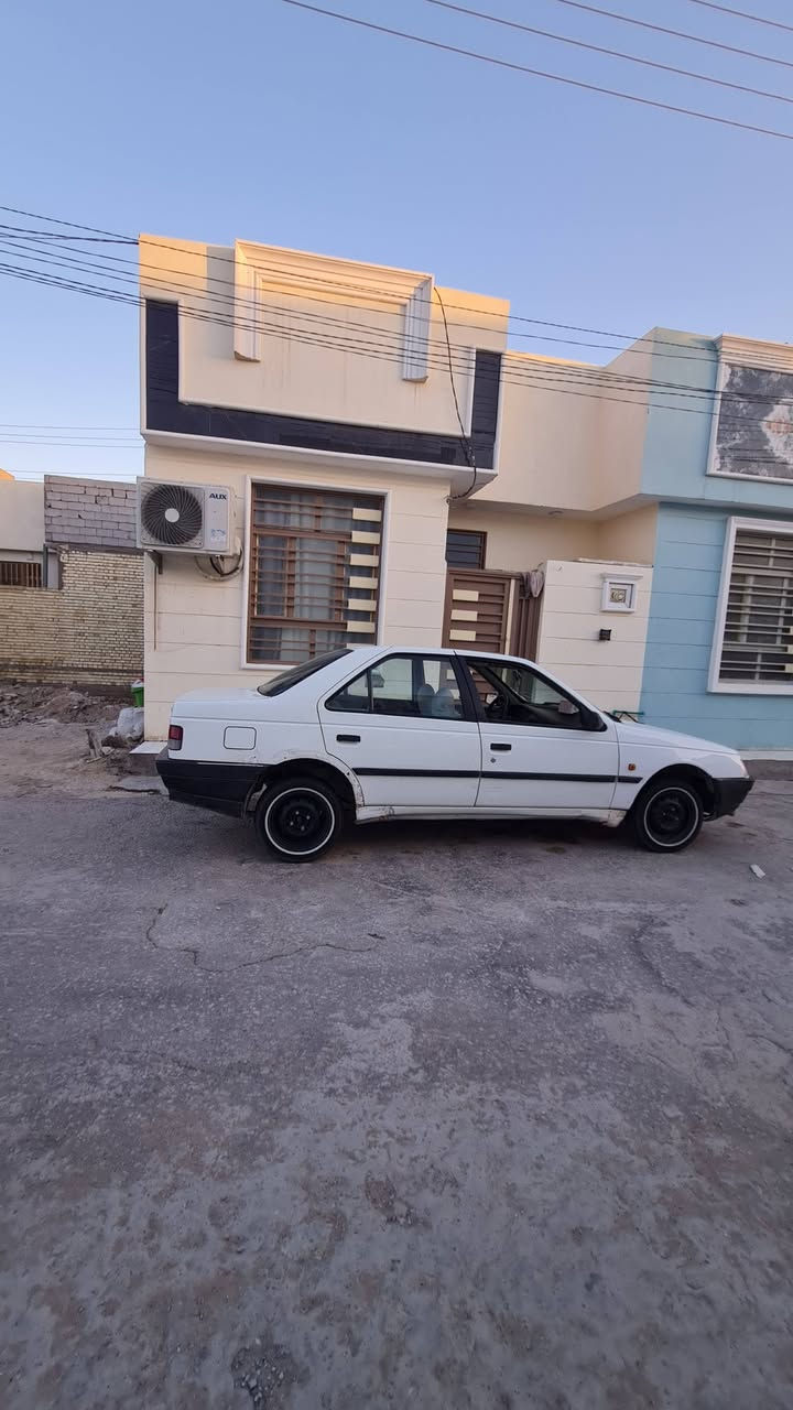 السلام عليكم
🏠بيت ٦٠م طابو زراعي سند ٢٥ مباشرتاً بأسم المشتري شغل وبناء درجه اولى بناء مجمع الحوراء النازك بين مجمع العباس و منتجات نور الكفيل ، 
طابوك جمهوري + كاشي + صب + معالجات حشرات + عكس القبلة بارد الشمس خلفية ، مجاري وانابيب وكهرباء دفن افضل تأسيس  ✅️

⚜️ ديكورات جميلة ٢ حمامات غربي و شرقي غرفه نوم و كلدور و صاله و مطبخ سيراميك و منور ،🏞

 🏡البيت تصميم حلو مو مضرب شمس عكس القبلة شباك ع الشارع مدخلين للبيت مسحوب خط ذهبي وميزانيه كهرباء دولة تبليط ومجاري للصبح شي نازك ومرتب 🏅
يباع مع ٢ سبالت و تخم و براد ماء و كيزر و ماطور ماء و كاونتر السعر ٥٠ مليون قفل غير قابل للتفاوض للاتصال ***********
