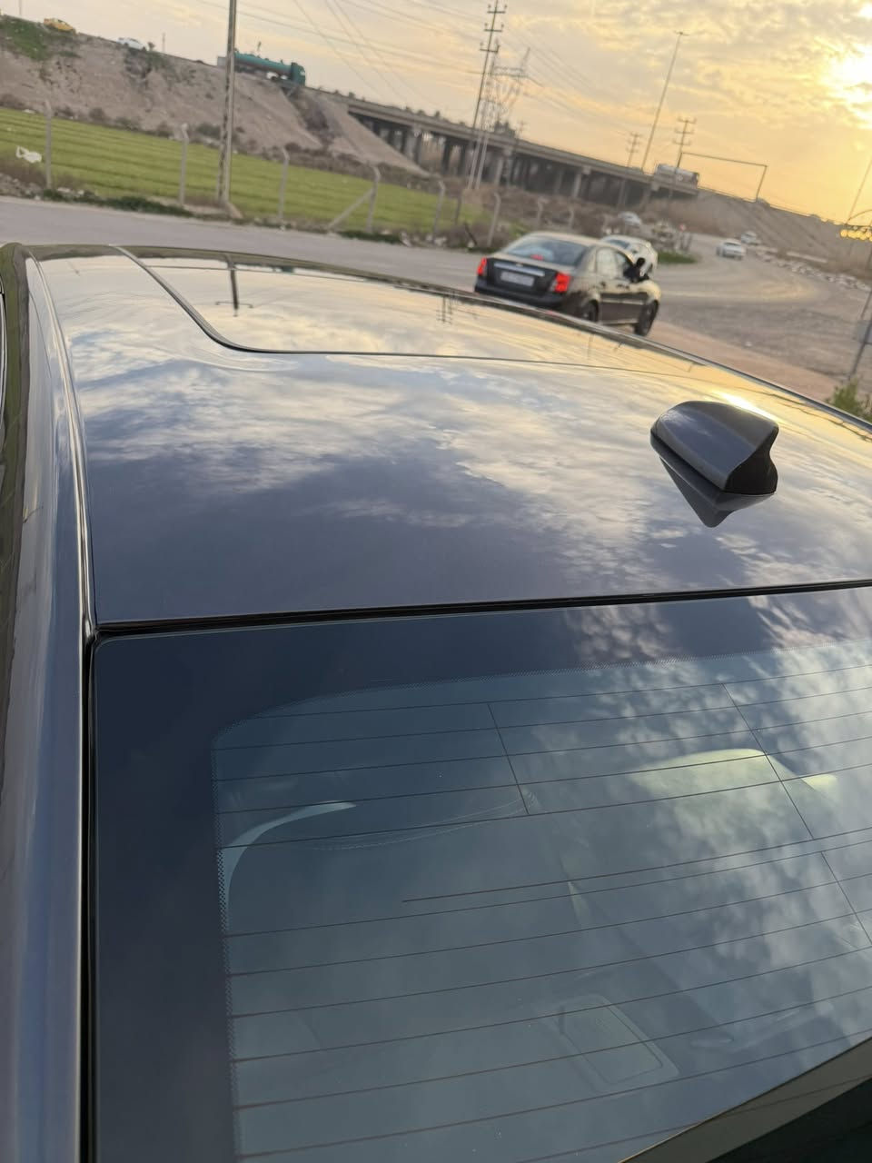 🪬 اوباما 2021  S امريكي رقم بغداد دولي جديد 🪬
سياره حادثه موضح بل صوره جاملغ مبدل بلادي نفس لون وحافه الباب صبغ بدون كلير 

المسافة المقطوعة 71 mi فقط وضع الوكالة

حجم المحرك 3600

مواصفات السيارة:-
*بانوراما
* نقطة عمياء . 
* حساسات امامية . 
* مصابيح امامية زنون مع  بلوجكترLED . 
* ويل قياس 20 أنج . 
* حساسات خلفية .  . 
* شاشه كبيرة مع نظام ملاحة نفكيشن GPS .
* سستم صوت كامل مع دمام خلفي 
* كراسي جلد طبيعي شعار S
* مقاعد أمامية كهربائية عدد 2 .  . 
* مقاعد أمامية تبريد وتدفئة . 
* مقاعد خلفية تدفئة . 
* تشغيل عن بعد .  . 
* تدفئة ستيرن . 
* محدد سرعة .  . 
* كاميرا خلفية دوارة.
* مرايا رادار مع ترحيب متحسسة للاضاءة  
* دخول ذكي (بصمة) .

(السيارة رقم بغداد دولي الجديد)

مكان السيارة بغداد 
سعر 280 وبيها مجال
📞 ***********
