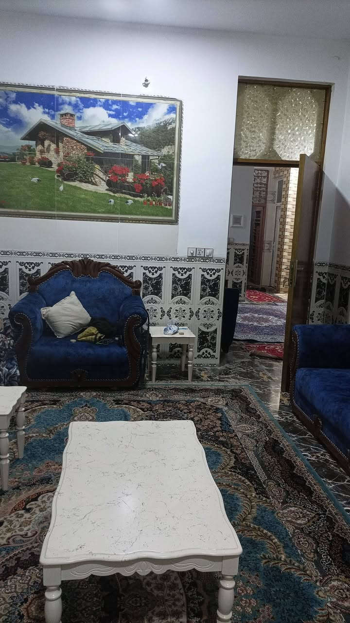 بيت البيع مساحة ميه وستين متر  طابقين ٣غرف نوم طابو زراعي سند ٢٥ مقابل دواجن حي الرحمن شارع تبليط العرض ١٠متر مجاره ***********
