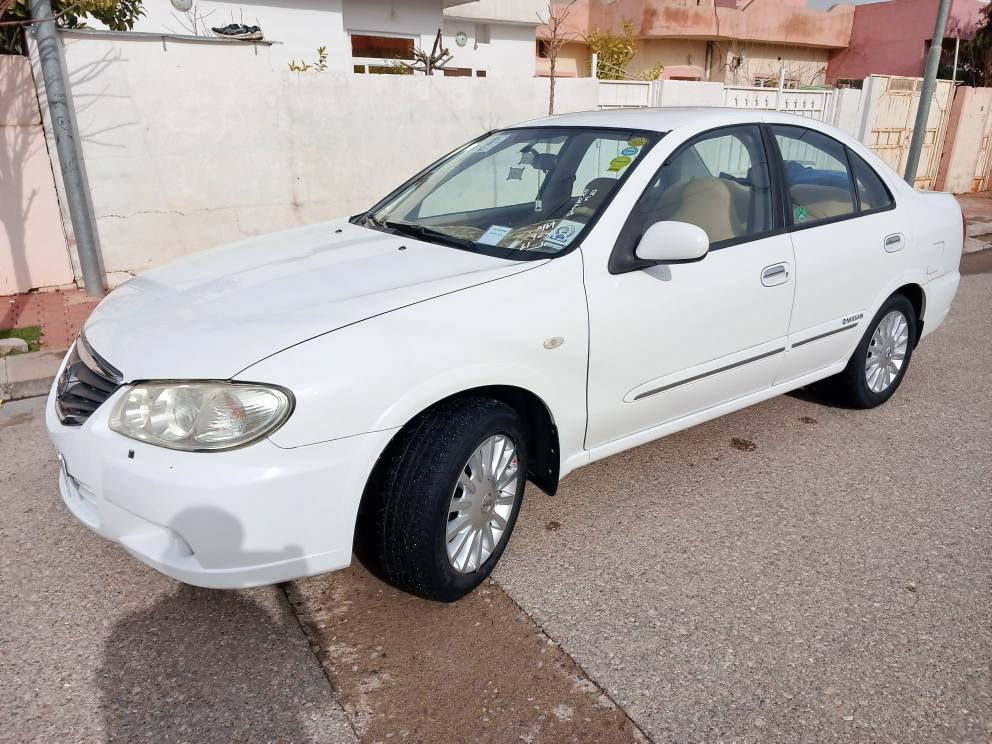 نیسان سەنی 2011
سپی بەفری ناو فۆرمیگا 
کەلەو کۆنتڕۆڵ ٤ جام کارەبا
مەکینە سپی ویل کەپ
سەنەوی تا مانگی 6/ 2026 تازەیە بە ناوی خۆمەوەیە سەیارەکە زۆر جوانو تازەیە 
190 هەزار ڕۆشتوە
سیعری 110 گەڵاو کەمێک مەعامەلە
تەنها بۆنیدی بۆیاخە 

ژمارەی مۆبایل ***********
0770 530 9056 حلبجة, السليمانية
