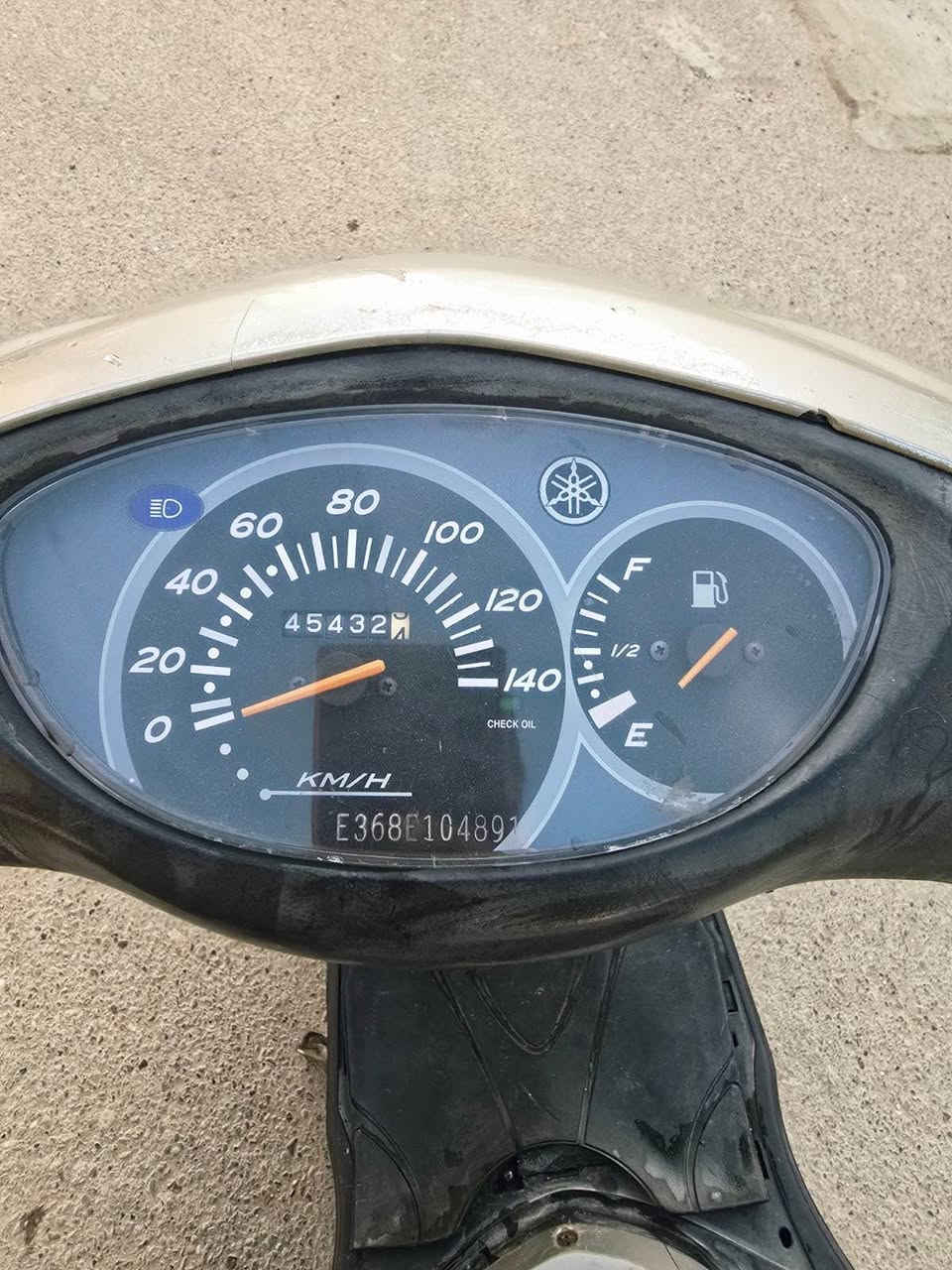 السلام عليكم بريز للبيع كامله نكره سلف نقصها ستاند وسط ولايت امامي طاي الباقي كله كامله مكينه ابلاديه لاتبخير ولا تنقيص ناعمه اوراقها كامه السعر ٤٢٥ المكان الثعالبه قرب محطه البانزين مال ثعالبه 

*********** بغداد, العراق
