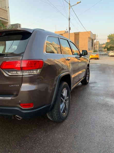 بسم الله الرحمن الرحيم 

جيب كراند شيروكي لمتدد فول  مواصفات وارد امريكي موديل 2018 حادثها ابوب جهة اليمين فقط ايرباك البردة 
1- تخم تايرات جدد
2- باتري جديد 
3-ادامة جديده
4- داخل اوف وايت 
5-جامتها الاصليه الجايه من امريكا موجوده 
6- السبير منازل
السعر السياره 25000$ وبيها مجال لطيبين 🤍
الرقم البي واتس اب : ***********
الرقم الثاني بدون واتس اب : ‭٠٧٨٣ ٨٥١ ٦٧٦٤‬
