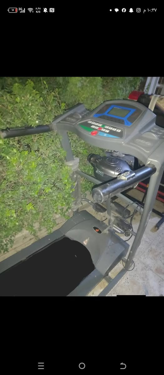 جهاز جري استخدام منزلي نضيف جدا وزن يتحمل ١٦٠كيلوسعره ٢٠٠  بي حزام تكسير شحوم تدليك جسم كامل موصفات مبي ثري سماعات بلوتوث العنوان بغداد ***********
