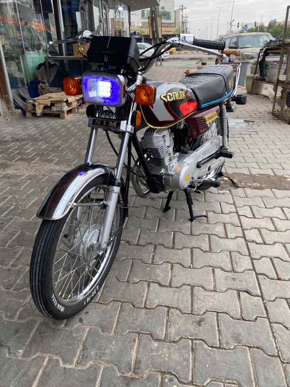 نامه متياز ايراني 2022اوراق اصولي مكفوله من كلشي مكينه ما مفتوحه وناعمه كهربائيات شغاله كلهه جاهزه للخير ربع متذب عليهه 750مكاني نجف حي الجامعه *********** النجف, العراق
