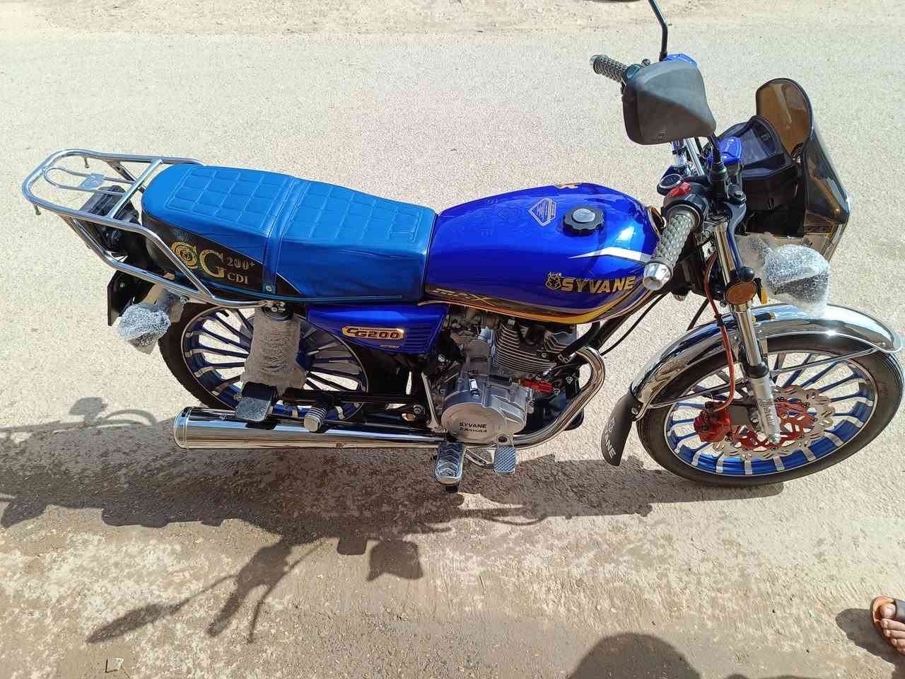 السلام عليكم
شباب موطور للبيع موديل 25 بعده جديد

صارله شهر من شديته

الخاص مفتوح  ***********
مكانه القائم
