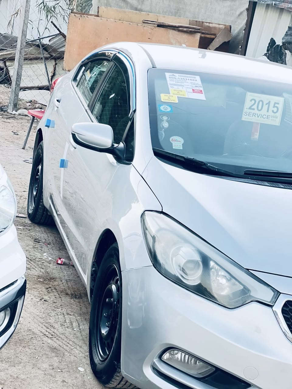 السلام عليكم كيه فورتي موديل 2015 وارد امريكي باب السايق تبديل وجاملغ المامي اليمن تبديل ورش البنيد وداير الجاملغ الخلفي صبغ ولباقي مكفول محرك 200 لاتبخير ولا تنقيص رقم ذي قار انكليزي  تبريد ثلج حداديه جديده تايرات خير من الله السعر 108 وبيها مجال 
السياره جاهزه وخير من الله 
عنوان الناصريه ***********
