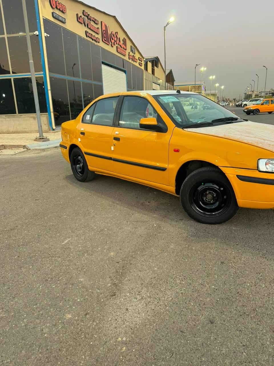 سلام عليكم ورحمة وبركاته اخوان سمند للبيع موديل ٢٠١٢ ماشيه ٧٢ حقيقي كير محرك جدد تخم تاير جديد صدر مامي خلفي جديد لا ضربه ولا تبديل صبغ شي بصيط ملاحظة بيعلك رقم نكليزي تاخذ صافي كله عليه كرر رقم نكليزي سعر سياره جوه سوك ب٣٠ وبيها مجال الشراي مكاني بغداد تصال فقط 
***********
