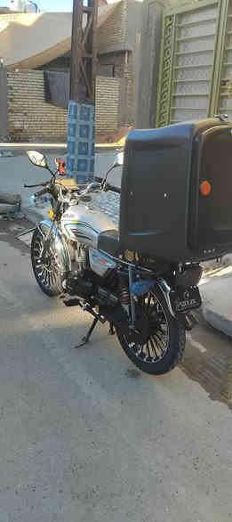 سلام عليكم حبايب سونك مديل 2025 مكينه 200ccدراجه جديده صاله شهر ونص ما مبدل كلشي بيه السعر900بيه مجال بسيط كلش مكاني بغداد مدينه الصدر ***********والعلم صوره هاي جدد مال اليوم
