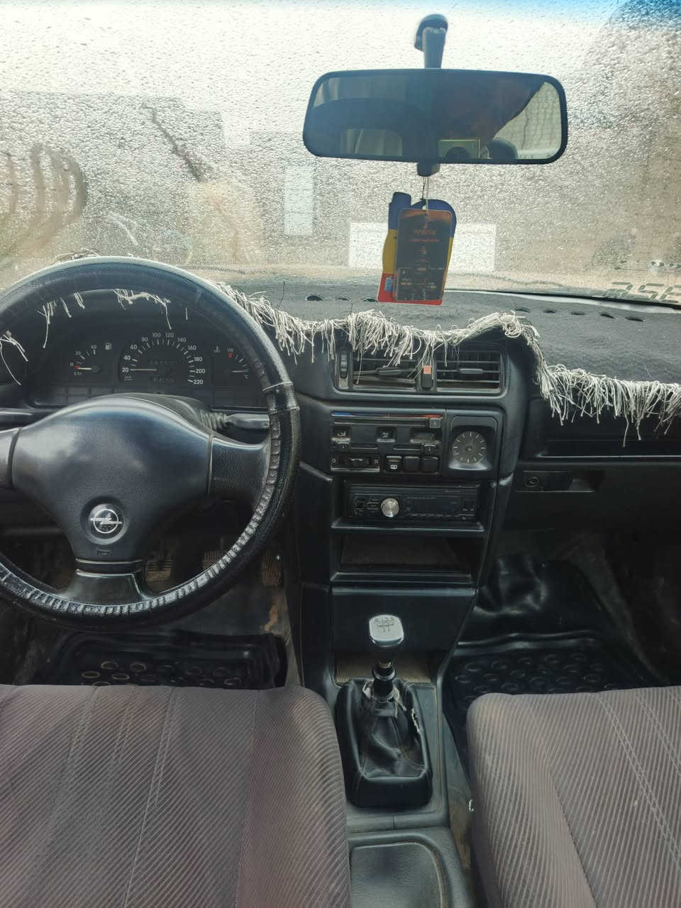 فكتره موديل 91حجم 16وظع شركه مبدل داير واحد مابي صبغ بسمي رقم الماني سعر 43ومجال عنوان دهوك رقم الهاتف ***********
