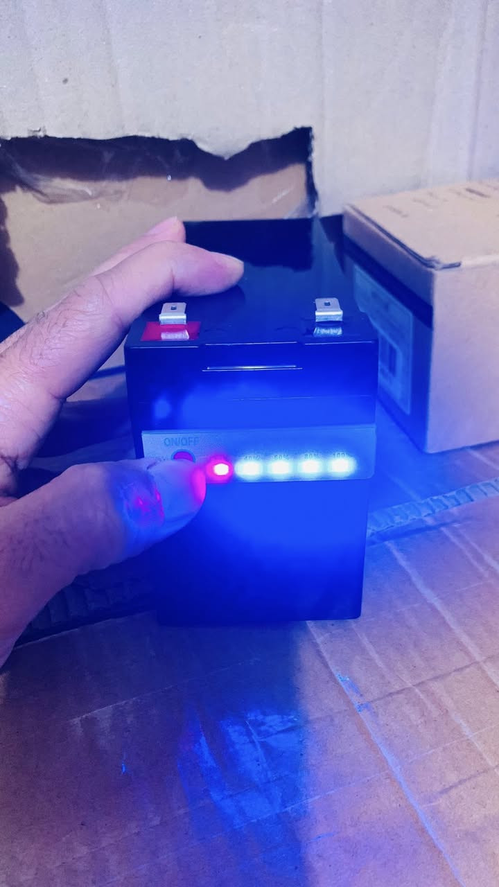 بطارية ليثيوم V24 12A
جديد لوك مع شاحنة وملحقات سعر 40الف


**إذا كنت صاحب هذا الإعلان وتريد حذفه لأي سبب، رجاءا أرسل رسالة إلى الدعم الفني**