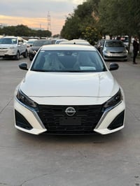 نيسان التما. موديل 2024 (s) بجم كبس بدون ايرباك. ضرر صندوق فقط. كاتي س...