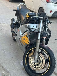شباب دراجة اف فور مكينة ٦٠٠ مكينة بلادية مامفتوحة مابيها لاصوت ولا تبخ...