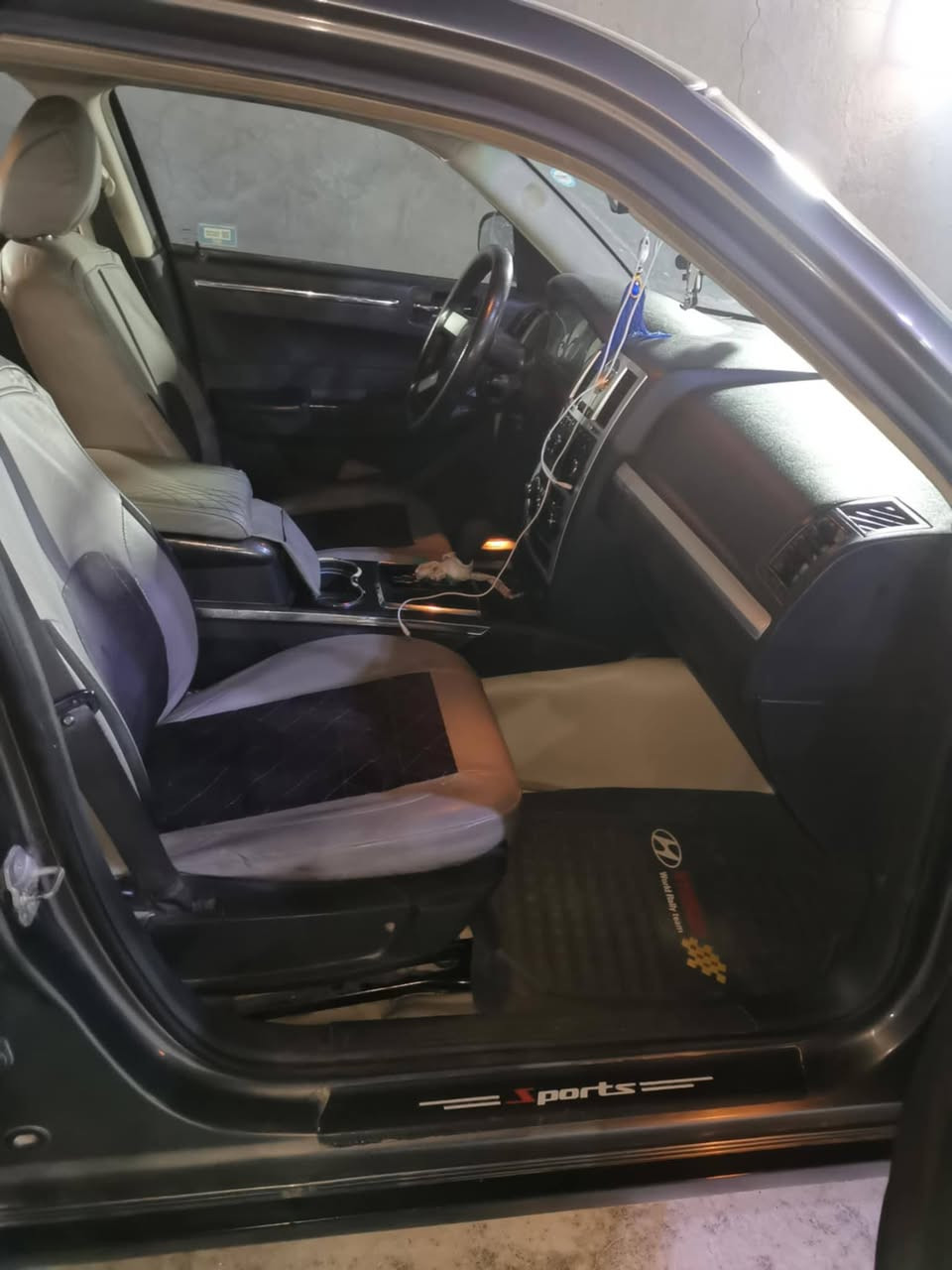 سلام عليكم
سيارة مديل 2010 رقم سليمانية مكفولة فقط چاملغ مبدل التفاصيل اتصل ع هذا الرقم ***********
