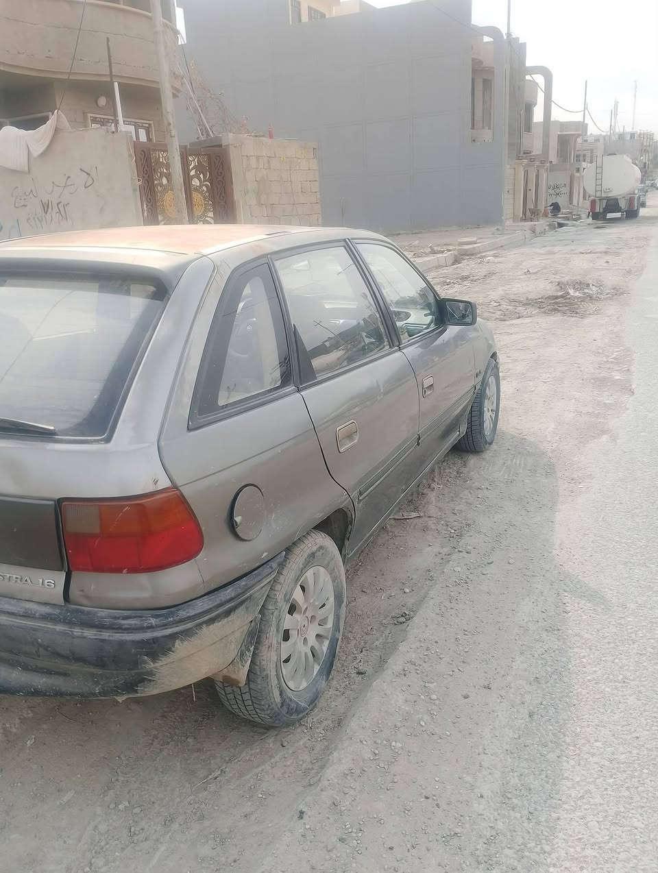 سياره استره موديل 92
كربون بانزين رقم نينوئ الاماني الاسياره بسمي 
‏‪0751 205 7547‬‏
***********
