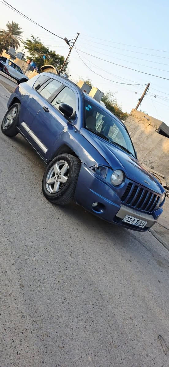 جيب  كومبارص  2008 ،،،،،،***********
رقم نكليزي بغداد مشروع وطني بأسمي 
وارد امريكي ضرر جدا بصيط 
جاملغ  امامي بدون دواخل
سنويه جديده بسمي
كير ومكينه مكفولات
 4,سلندر حجم 2400
تخم تاير نضيف 
فتحه سلايت روف
صبغ حزام جماليه بدون ضرار
مكاني بغداد مدينه الصدر سعر 68
رقم *********** بغداد, العراق
