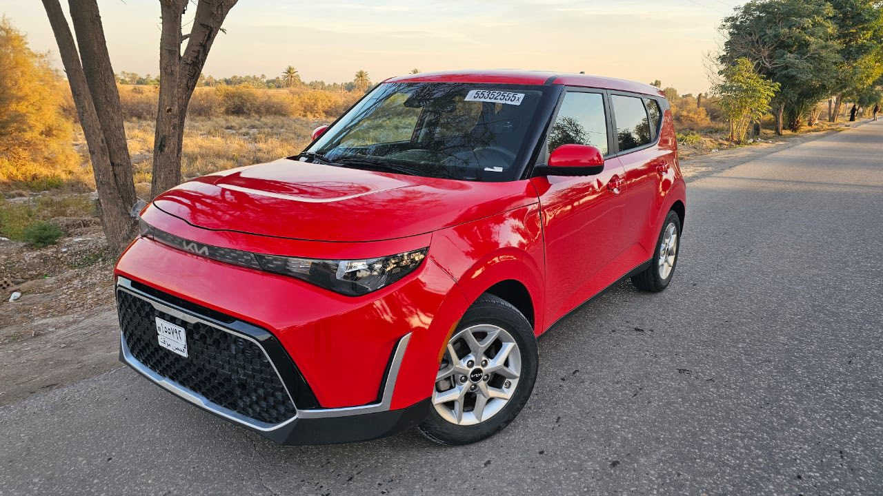 السلام عليكم 
صول موديل 2025 
مواصفاته :
شاشه حجم كبير 
رادرات اماميه +جانبيه 
حجم المكينه 2000 دوش  
عدادات  دجتل 
وضعيات قياده عدد3 
السياره بدون لوحات تسجل اي محافظه 
حادث السياره فقط بنيد مصبوغ 
سعر السياره 150 وبيه مجال
مكانه حله شارع 60 
للاستفسار ؛ ‭0770 468 7880‬
