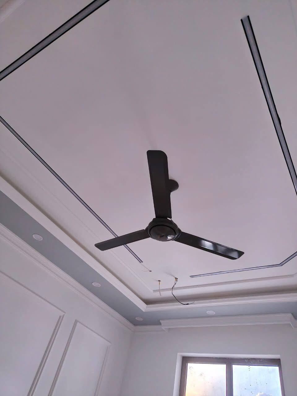 السلام عليكم ورحمة الله 
ديكورات وسقوف ثانوية
نعلن عن الجاهزية التامة لعمل ( السقوف الثانوية ، والسقوف المغربي،وسحبات ،وديكورات بلازمة،بديل خشب،بديل رخام ، والطلس ، والصبغ ) 
وبأسعار مناسبة
باليومية ، وعالمتر نراهمك ونرضيك ان شاء الله 
 والشغل حسب الطلب
العندة بيت ، ربعة ،غرفة، محل ، 
يتواصل معانة ويتدلل 
***********
و الله يرزق الجميع ان شاء الله
