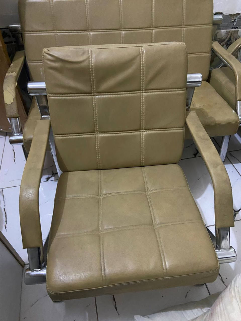 السلام عليكم ميز مكتبي وتخم مكتبي للبيع استعمال قليل سعر 250


**إذا كنت صاحب هذا الإعلان وتريد حذفه لأي سبب، رجاءا أرسل رسالة إلى الدعم الفني**