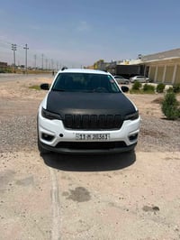 جيب شيروكي بزون ترايل هوك 2022رقم بغداد تحويل ثاني يوم سياره جاهزه كير...
