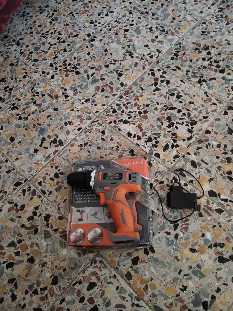 دريل بدون بطاريه هجي اجه شغال 15 اول تم


**إذا كنت صاحب هذا الإعلان وتريد حذفه لأي سبب، رجاءا أرسل رسالة إلى الدعم الفني**