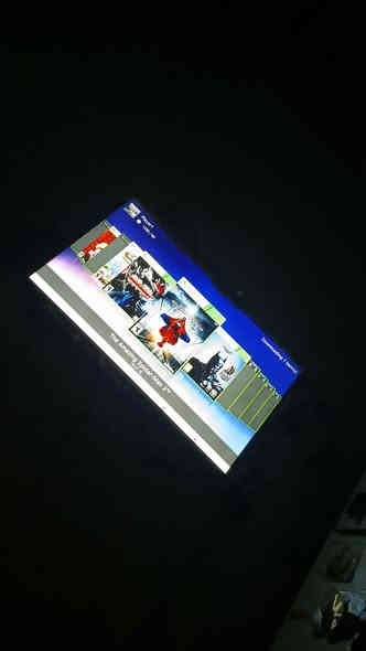 ///متوفر ///
أكس بوكس 360 سلم مهكر
Xbox 360 slim 
لون اسود ⬛ 
ويا جوستكين اصليات وممفتوج الجاهز ابد
نضافه 🔝💯
يحتوي علئ اكثر من 17 لعبه ويا هارد  👾
ويا كامل ملحقاته 
——————————————————-
منضمنها 
فورزا هورايزن 
فيفا 19
فيفا 22
جيتي أي 5
كولفديوتي 4 نسخ
ماين كرافت 
مصارعه WW
سبايدر مان 
باتمان 
رديد 
وبعد هواي العاب حلوه

السعر // 85 
----------------------------------------
مكاني بصره زبير 
رقمي ***********
