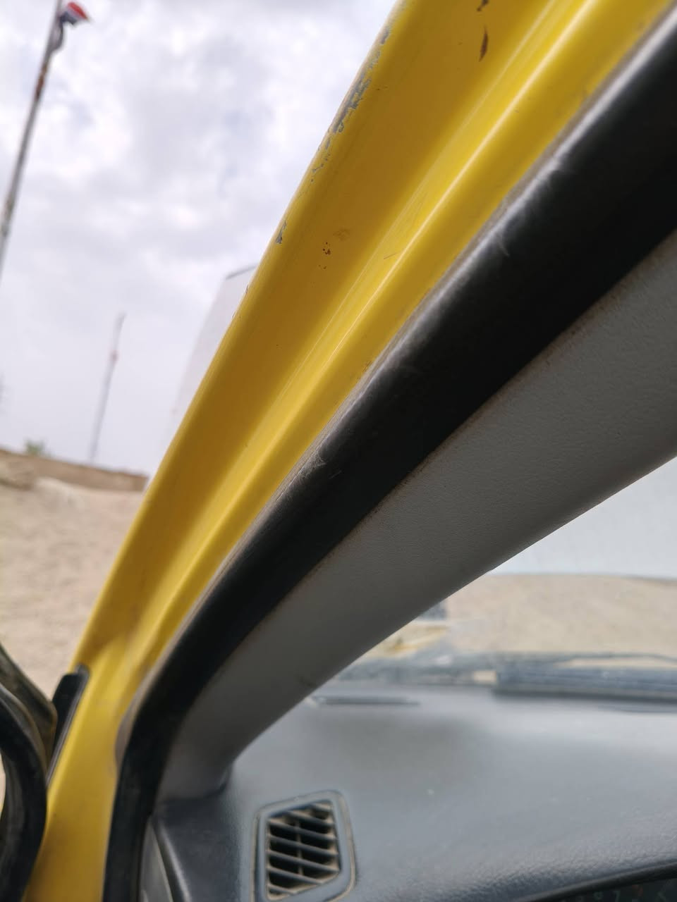 لانسر 2010 رقم ديالى الصور كدامك
سيارة جاهزة كبل للشارع هيئة غرامات مصفرة
شرط التحويل...السعر 58 وبيهة مجال 
تواصل على الرقم بي واتساب ***********
