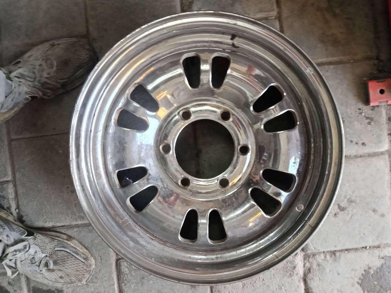 .
السلام عليكم 
تخم ويل الحجم 16
للبيع أو مراوس بغير ويل واي حجم عادي 
بغداد مدينه الصدر حي طارق الوسط 
***********
