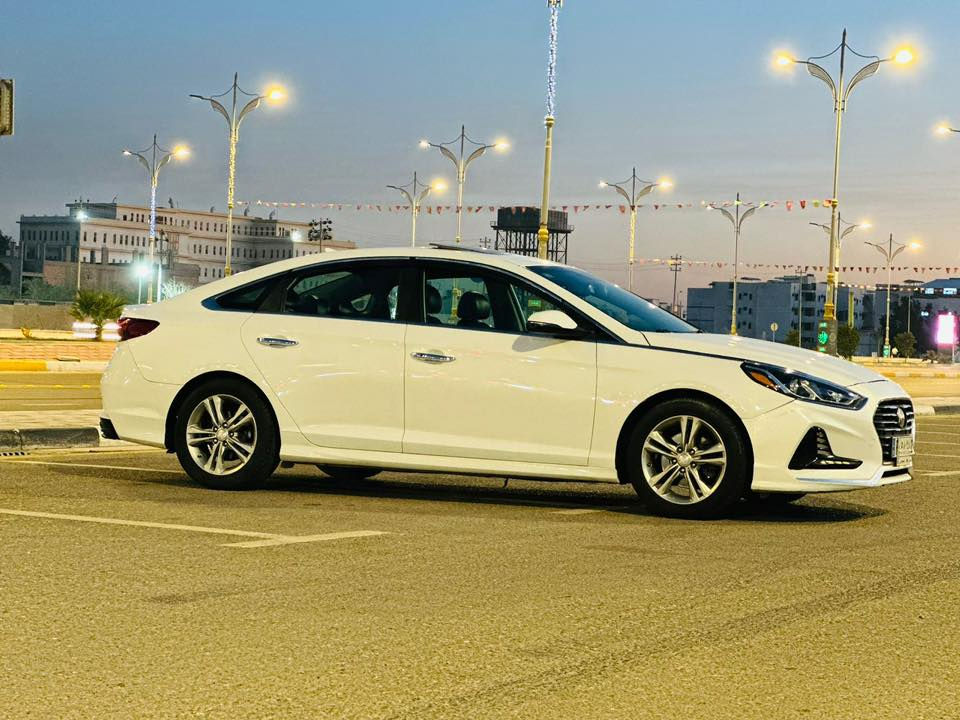 سوناته 2018 امريكي صباغ فقط البنيد بدون. حادث حادثه خشم البنيد  سياره جديد جديده كفاله من رصعه فول موصفات خنك بصمه فتحه  بردات تدفئه بل كشنات داخل جلد فول للخير 
محرك ما مفتوح والا كير سياره جديده بل كاتون. مكفولع من البارد وصباغ جديد بل كارتون 
العنوان / كربلاء 
السعر 134 
رقم الهاتف ***********
