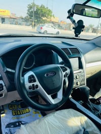 فورد اكسبلور 2011    وارد خليجي شركة نيفا بأسمي رقم انكليزي الجديد 3.5...