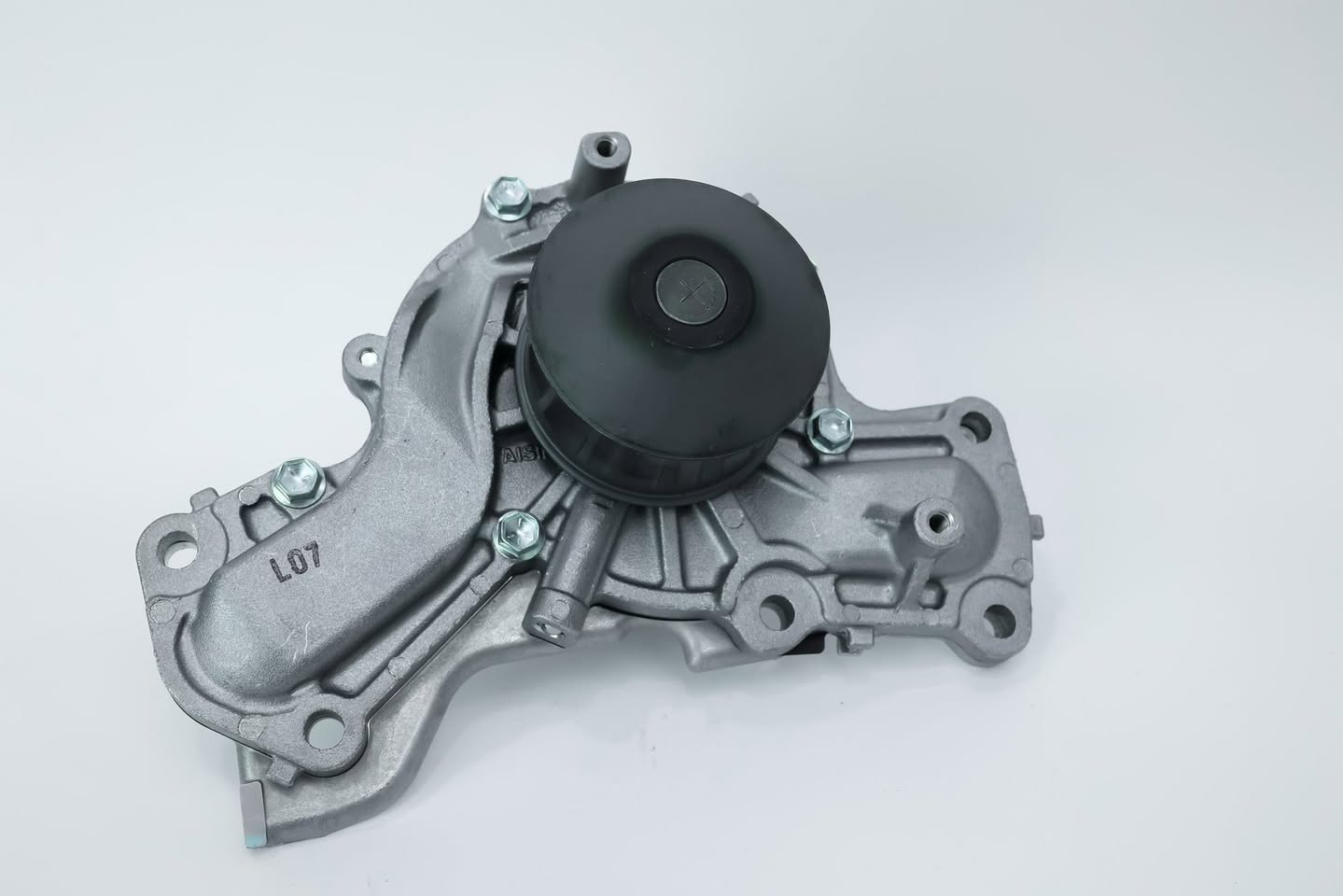 حسين باجيرو لقطع الغيار***********
نوفر لكم جميع أنواع قطع غيار باجيرو الأصلية والتجارية 
جديدة ومستعملة بحالة ممتازة.
🚗 خدماتنا تشمل:
 • توفير قطع غيار باجيرو لجميع الموديلات
 • صيانة كاملة داخل ورشة متكاملة مجهّزة
 • تبديل قطع، فحوصات، صيانة دورية
 • أسعار مناسبة وخدمة سريعة
 • شحن وتوصيل متوفر جميع المحافظات
