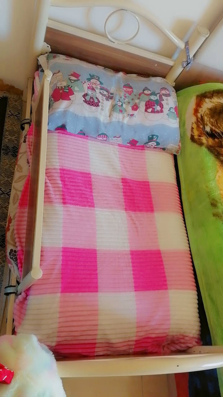 سرير اطفال للبيع هوه ودوشك مالته وكلش نظيف سعر 25


**إذا كنت صاحب هذا الإعلان وتريد حذفه لأي سبب، رجاءا أرسل رسالة إلى الدعم الفني**