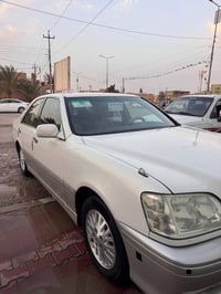 مكينة ديفور • تايرات جديدة • ستيرن كهربائي