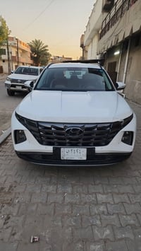 توسان للبيع  مواصفات خليجيه حساسات امامي/خلفي هند بريك كهريائي  مثبت س...