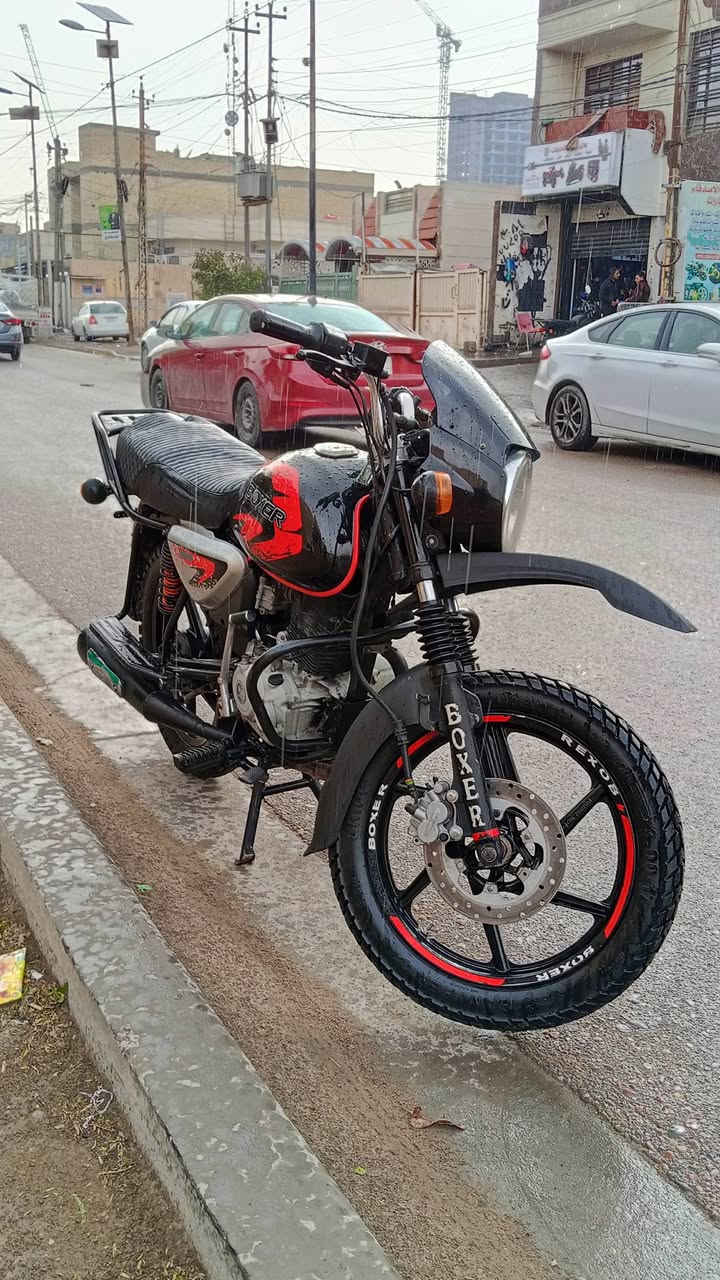 السلام عليكم بوكسر  موديل 2020  اوراق كامله اصولي 
دراجه كفاله عامه مكفوله من كلشي رايدها ب 950 
مكاني بغداد البكريه *********** واتساب واتصال
