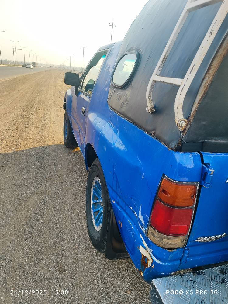 ازوزه موديل 93 رقم بغداد سنويه عاج كير محرك بطه كويون بانزين مكان كركوك تليفون ***********/*********** سعر 28 مجال بصيط كركوك, العراق
