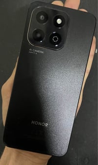 هونر X6b • مستعمل • مع الكرتون