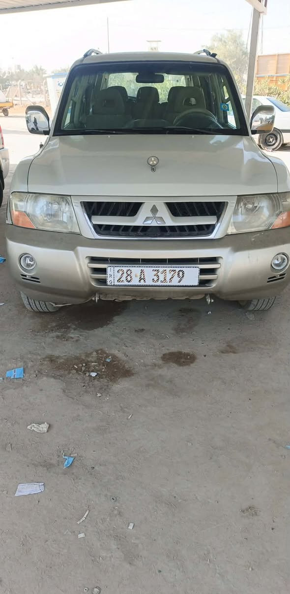 باجيرو موديل 2005 هزة جديدة سنويه جديده لسنه 2031 رقم سيارة جديد نكليزي سيارة جاهزة  سعرها 75 ورقه مكانها نجف كوفه تفاصيل ***********
