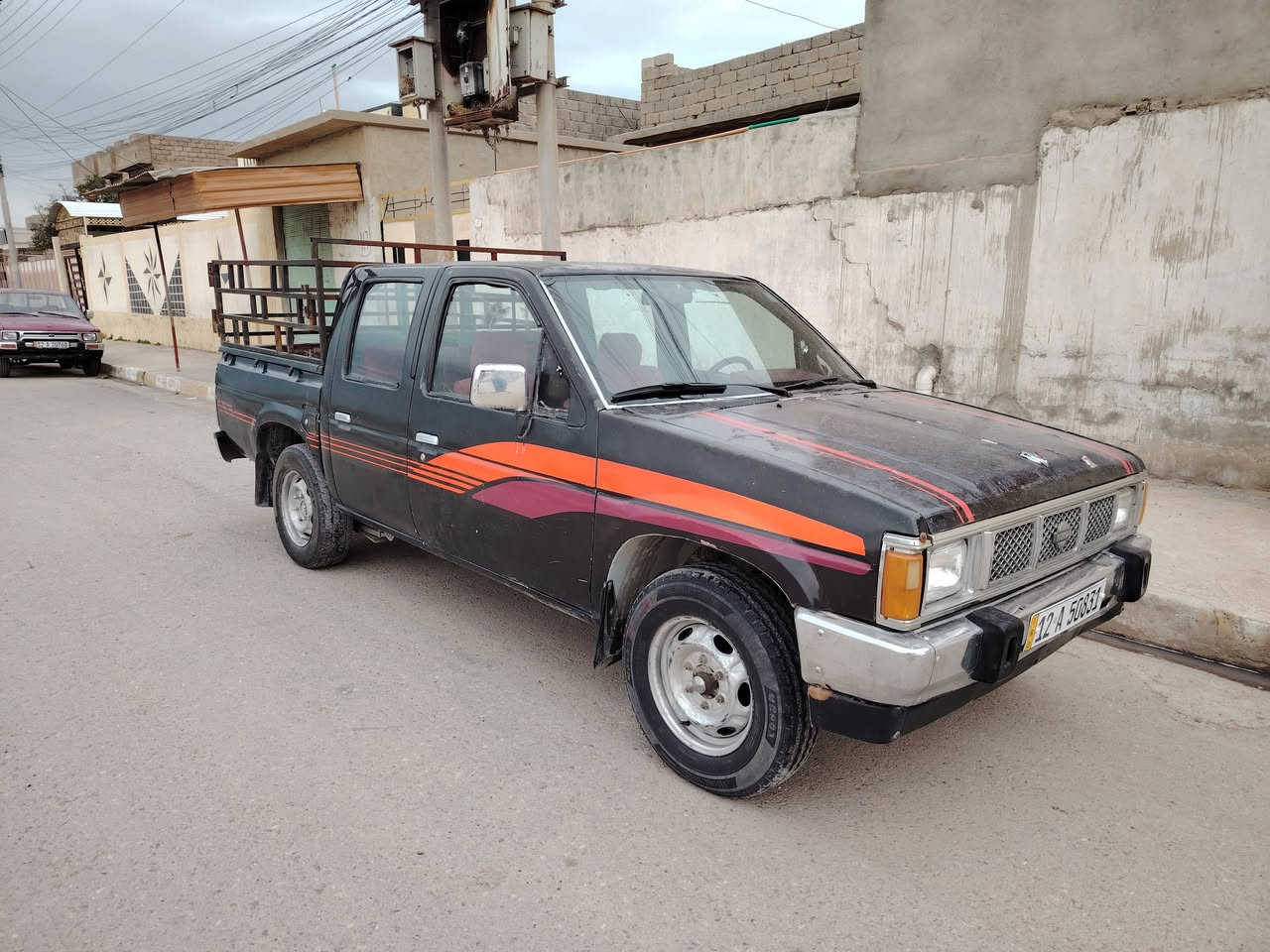 السلام عليكم 
نيسان بيكم 
موديل 92
صبغ جمالي 
مكينه وگير شرط 
شرط  التحويل 
السعر 40 وبي مجال بسيط 
اتصال على رقم ***********
