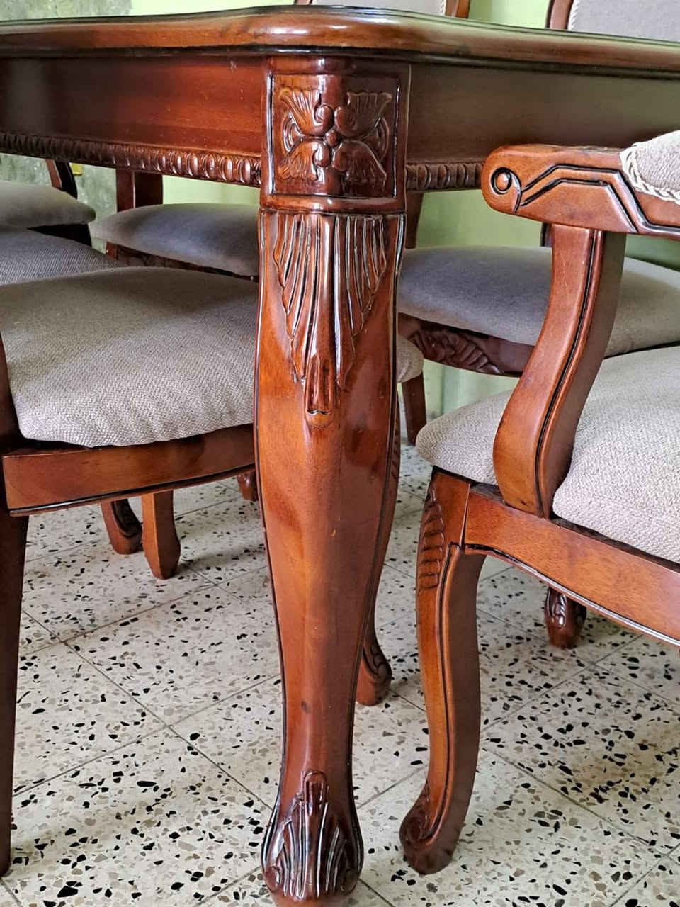 ميز طعام ٦ كراسي خشب صاج زان الاصلي


**إذا كنت صاحب هذا الإعلان وتريد حذفه لأي سبب، رجاءا أرسل رسالة إلى الدعم الفني**