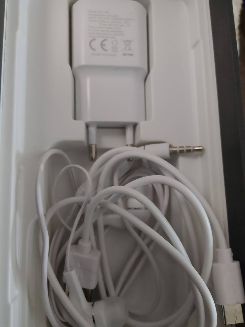 للبيع جهاز بعدو جديد الله يشهد 
ستخدام قليل السعر 110 بي مجال شي بسيط ‏‪
‏‪0772 653 8112‬‏
