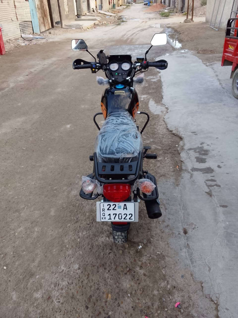 السلام عليكم ورحمالله الله وبركاته دراجه دايون جبلي رقم اربيل ماشيه 17 الف الدراجه خير من الله السعر مليونين 650 وبيكم خير وتدللون رقم الهاتف ***********
