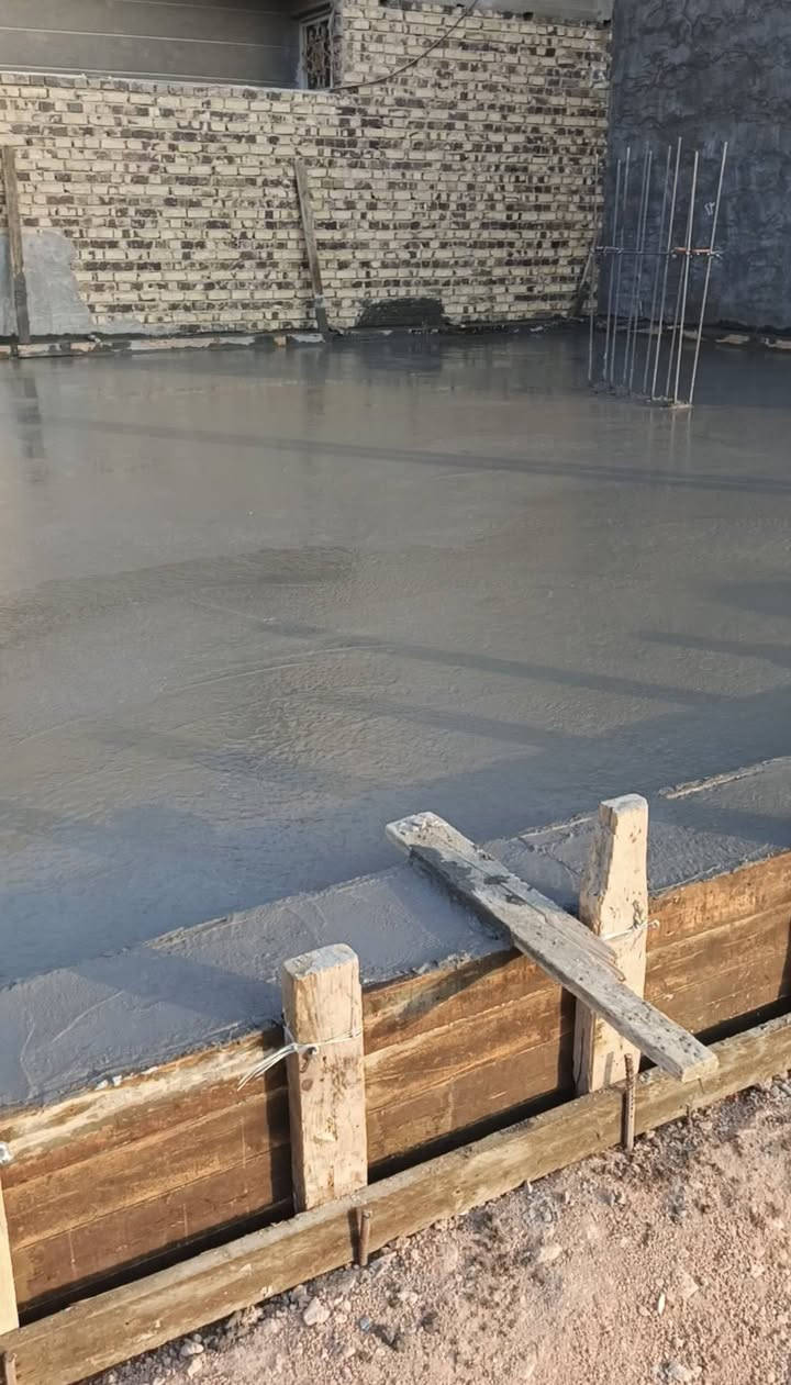 ✨ قطعة أرض للبيع – فرصة مميزة ✨
📍 الموقع: بابل – نادر الثانية
شارع سكلة صدام، قريب على مدرسة عز العرب
📐 المساحة: 100 متر مربع
▪️ مربعة 10 × 10
▪️ ركن على ثلاث شوارع
▪️ بيها رفت
📄 نوع السند: زراعي – سند 25

 
📞 للاستفسار والاتصال:
‏‪***********‬‏

فرصة مناسبة للسكن أو الاستثمار بموقع حيوي 🌿

#بابل #الحلة #عقارات_بابل #اراضي_للبيع #فرصة_استثمار #نادر #سكلة_صدام
