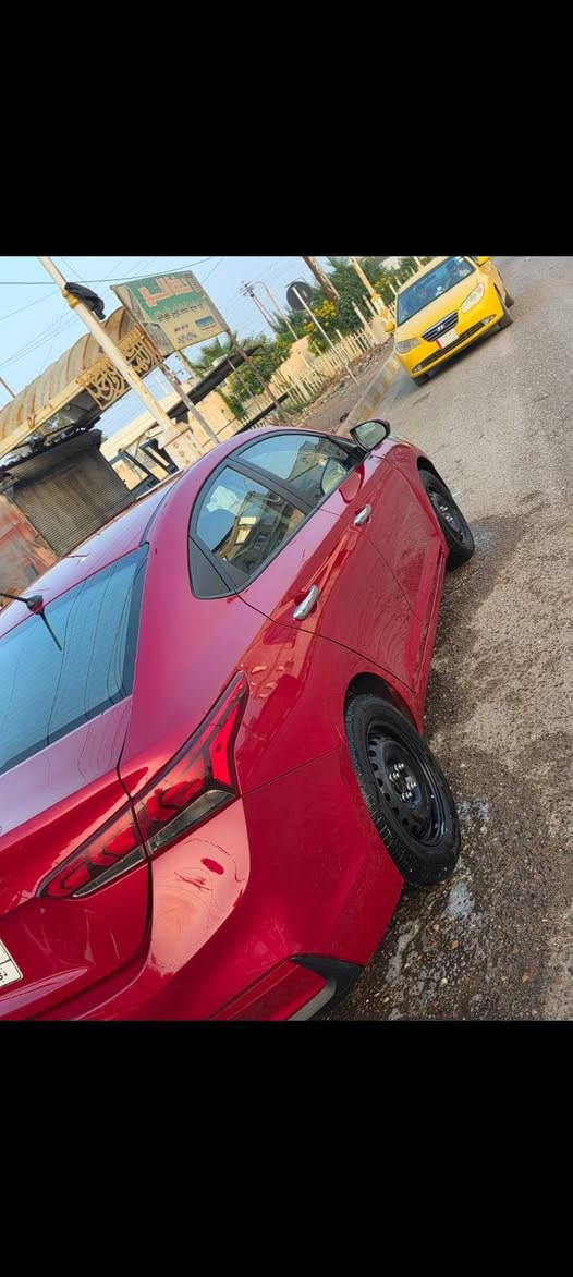 سلام عليكم اكسنت  موديل 2022  معوقين سياره جاهزه  مانقصه شي حادثه حافت البنيد صبغ بدون تبديل ليبل واحد السعر 120 وبيه مجال رقم ***********
