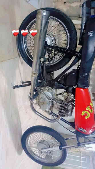 السلام عليكم ارشه موديل 22شلعه معدل فول لا تبخير لا تنقيص مكينه خرسه فصله فول دبل امامي خلفي جديد السعر 350مكاني بغداد شعله ***********
