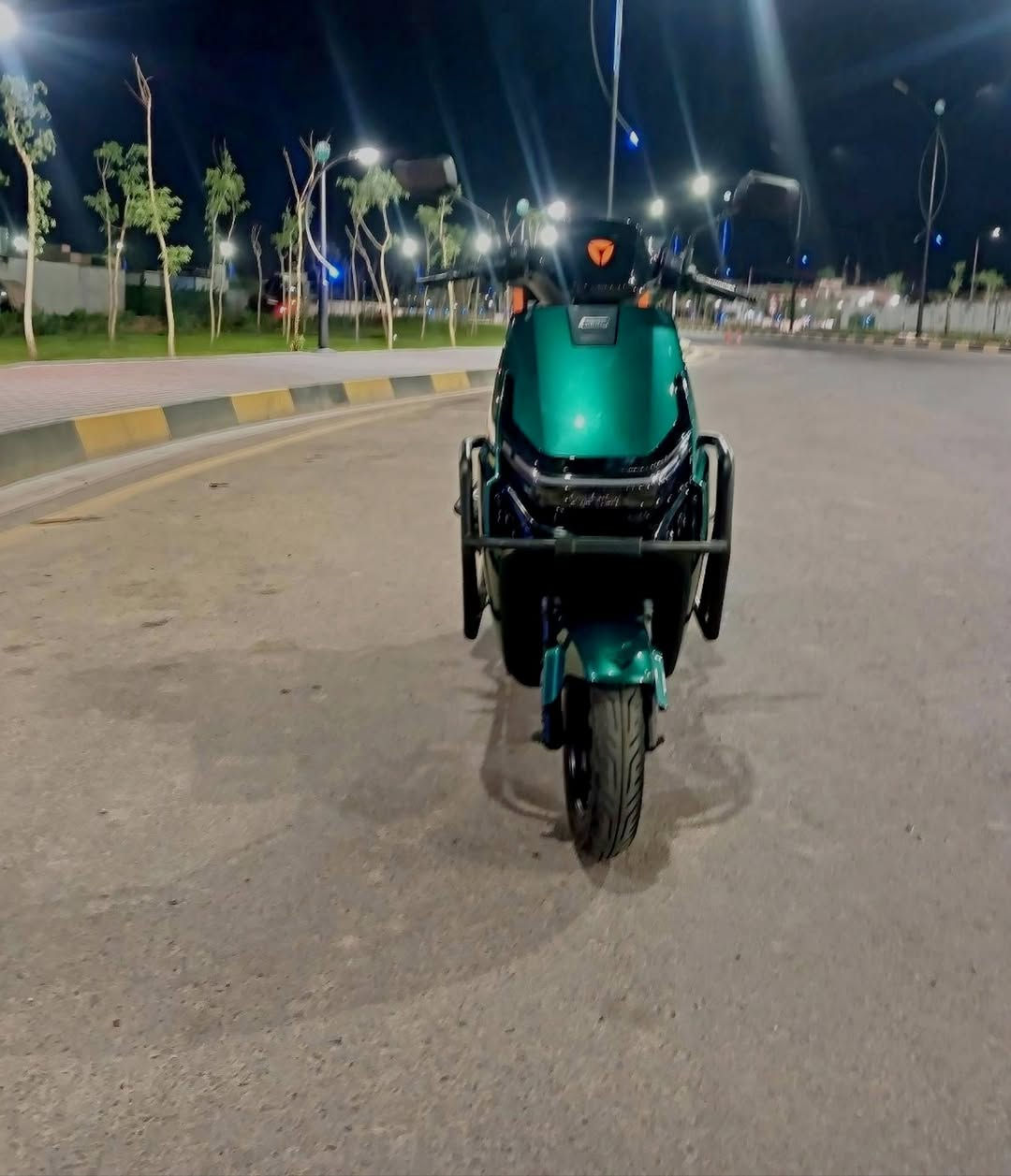 السلام عليكم ماطور شحن للبيع شركة ياديه/YADYA
شرط جلخ مابي

مستخدم شهر

ملف 2000

بطاريات عدد 6

فول مواصفات + التحكم من الموبايل

السعر 900 وبي مجال

التواصل علا الرقم

*********** +بي واتساب
