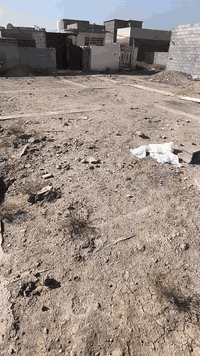 سلام عليكم اساس للبيع مساحه 150واجيها 10ونزلة 15ونص تبيلط ومي وكهرباء شارع ابو مروان شارع زهور سعر 30وبي مجال ***********
