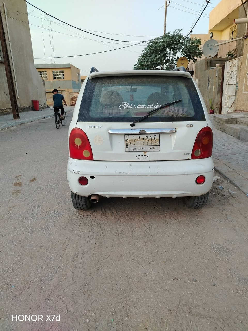 السلام عليكم سياره للبيع 
السعر 22


**إذا كنت صاحب هذا الإعلان وتريد حذفه لأي سبب، رجاءا أرسل رسالة إلى الدعم الفني**