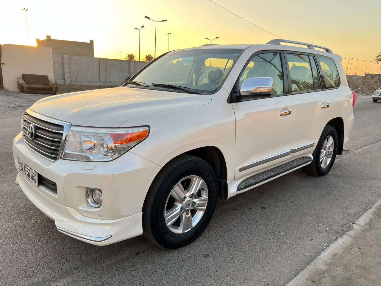 بيع سياره لاندكروز موديل ٢٠١٥ شركه جيهان رقم اربيل فول مواصفات كفاله عامه ***********
