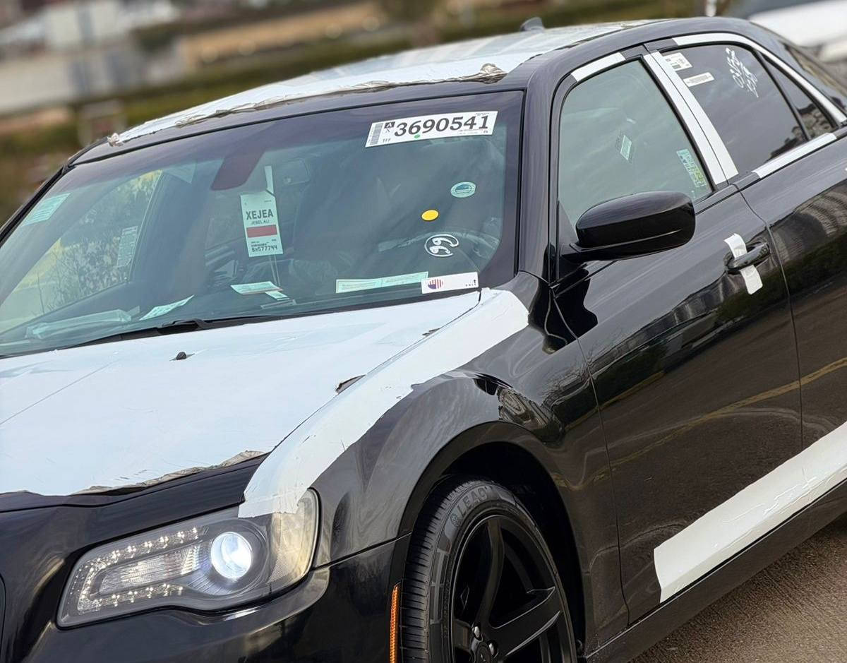 كرايسر اوباما 2018 فئة S
حجم 3600 V6
وارد كندي
فول مواصفات بدون بانوراما
كفالة عامة صبغ بارد تعديل حالوب تبدل بشرط
كير مكينة حدادية كهربائيات كلها بشرط
سيارة جديدة جداً، نظافة 100%

🟪 السعر  :: الطلب في التعليقات ويوصلك مباشرة ✍️ 📩

بصمتين موجودات
غراض شركة كلها موجودة
موقع السيارة بسليمانية
المواصفات:
بصمة
تشغيل عن بعد
جلد حضن رياضي
كشن سايق كهربائي
سستم صوت
كشن سكن كهربائي
لد أمامي
شفتات ستيرن
تدفئة كشنات
صاجات بلاك
تحكم ستيرن
مانع انزلاق
مرايات كهربائية + مرايات أوتو قلابة
منفذ 220
ثلاجة
ويل بلاك حجم رياضي
دشبول ليزري
مراية عاكسة
لايت كهربائية
لايت زنون عالي ناصي بلوجكتر LED
تبريد منفصل
شاشة نظام قيادة

الاستفسار:
 ***********
***********
