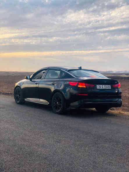 كيا اوبتيما 
موديل 2019
بيها قطعتين صبخ بدون دواخل 
بونيد و باب سايق صبخ 
سعر :130وبيها مجال بسيط 
*********** الشيخان

